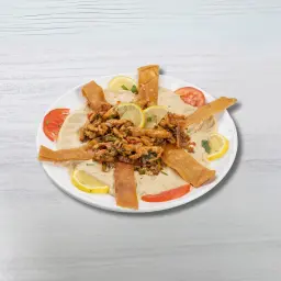 Hummus with Chicken